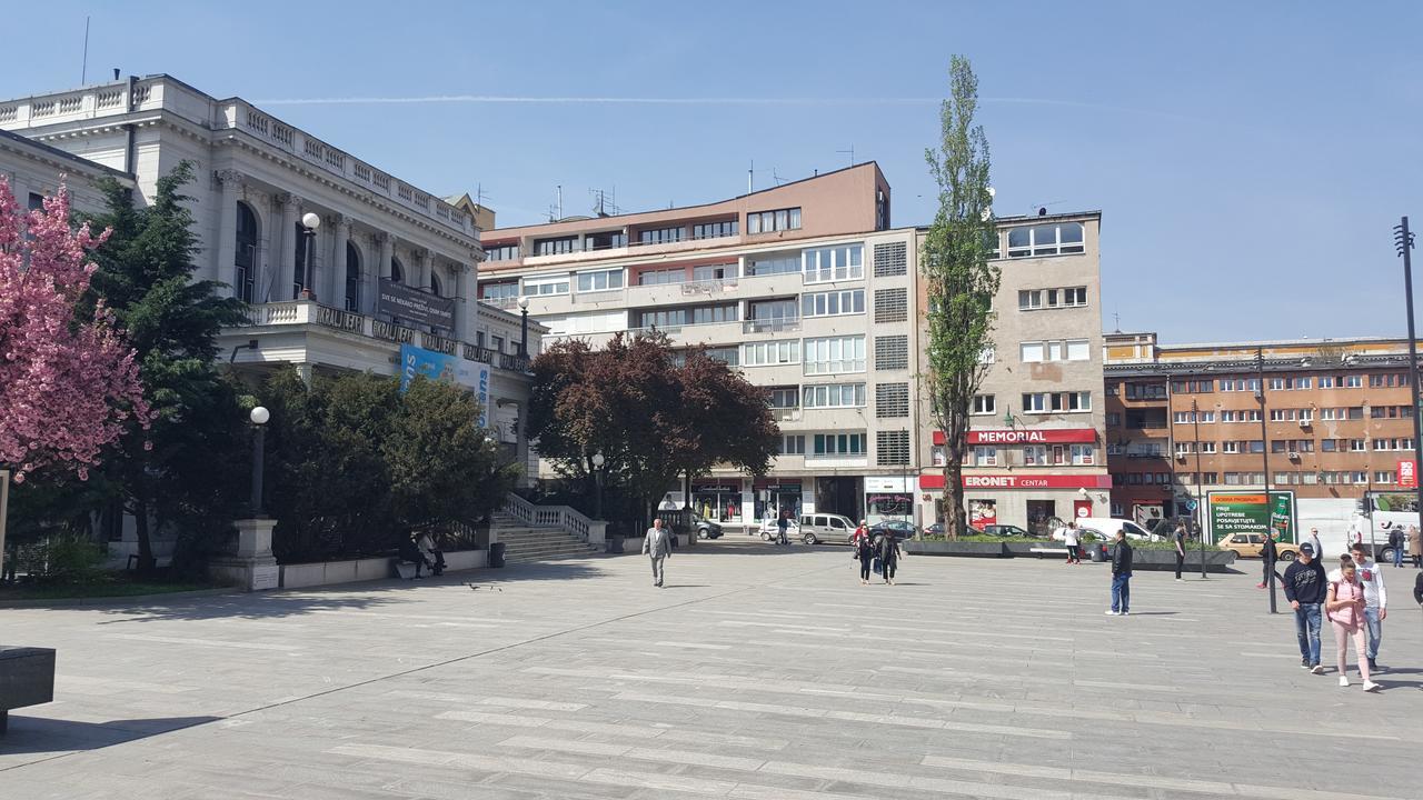 Apartment Drustveni Dom Сараево Экстерьер фото